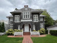  East Hampton 